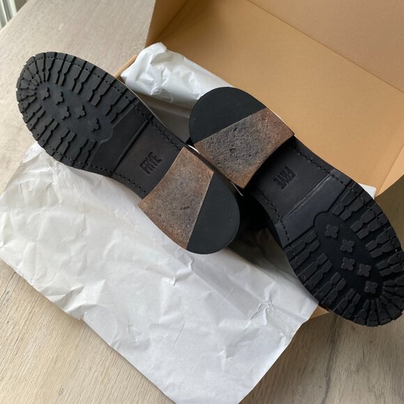 Frye Women's Natalie Engineer Short - Picture 13 of 13